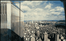 世界世贸中心被飞机撞 经典动态图片(点击浏览下一张趣图)