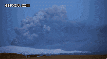 很震撼的火山喷发带雷电(点击浏览下一张趣图)