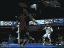 超强的摔跤高手在台上把对手当成玩具在空中耍(点击浏览下一张趣图)
