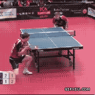 乒乓球比赛搞笑的一球(点击浏览下一张趣图)