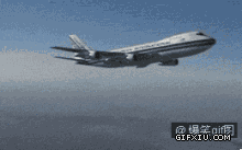 波音747，空中喷气放大屁.gif(点击浏览下一张趣图)
