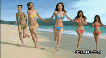 沙滩上奔跑的比基尼美女们(点击浏览下一张趣图)