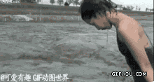 日本少女发明的新自杀的方法，投泥坑(点击浏览下一张趣图)