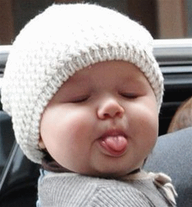 好可爱的宝宝可爱的小舌头(点击浏览下一张趣图)