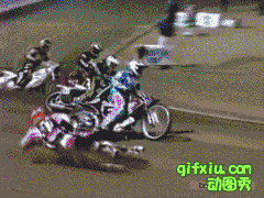 赛场上发飙的摩托车无人驾驶，发疯了一样！(点击浏览下一张趣图)