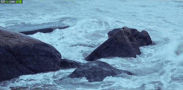 大海海浪动态图片(点击浏览下一张趣图)
