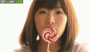 日本美女舔棒棒糖视频动态图片(点击浏览下一张趣图)