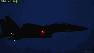 高清战斗机夜间起飞尾部喷蓝火动态图片(点击浏览下一张趣图)
