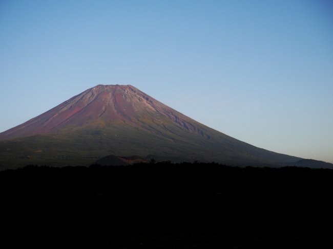 日本富士山的图片(点击浏览下一张趣图)