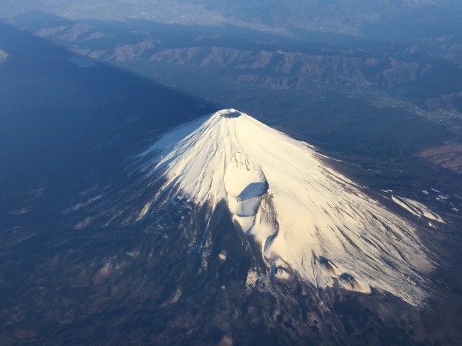 富士山火山口图片(点击浏览下一张趣图)