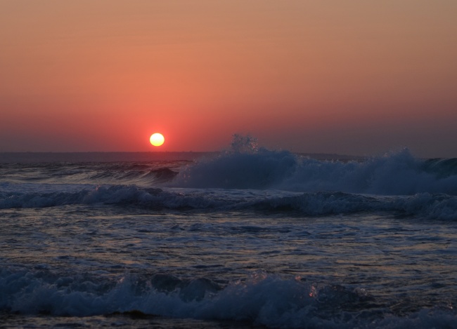 希腊克里特岛夕阳图片(点击浏览下一张趣图)