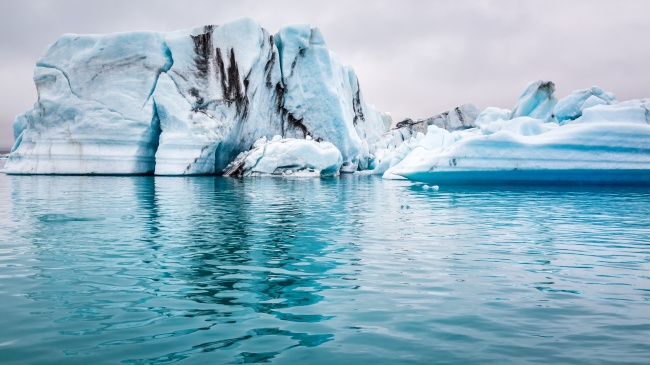 冰川风景图片(点击浏览下一张趣图)