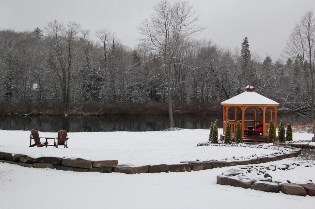 冬季凉亭雪景图片(点击浏览下一张趣图)