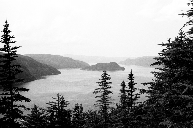 黑白山水风景图片(点击浏览下一张趣图)