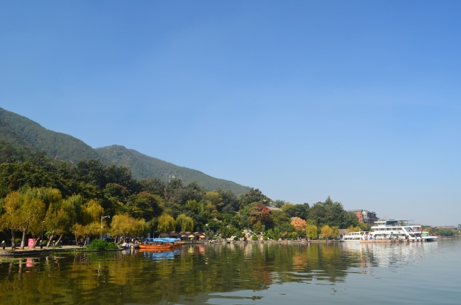 邛海公园美丽风景图片(点击浏览下一张趣图)