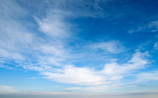 蓝天白云背景图片(点击浏览下一张趣图)