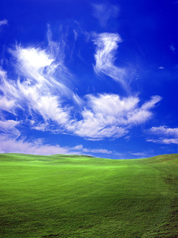 天空草地风景图片(点击浏览下一张趣图)