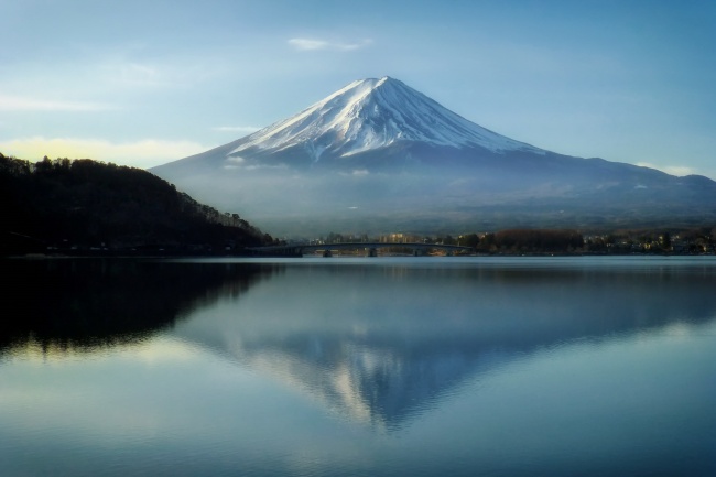 日本富士山风景图片(点击浏览下一张趣图)
