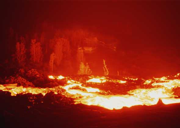 火山熔岩风景图片(点击浏览下一张趣图)