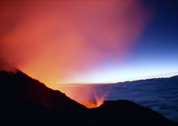 火山爆发图片(点击浏览下一张趣图)