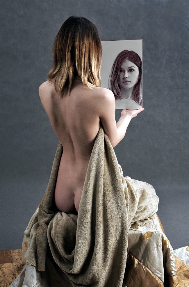 半裸人体艺术图片(点击浏览下一张趣图)