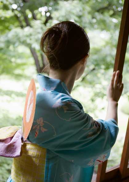 日本和服美女图片 72(点击浏览下一张趣图)