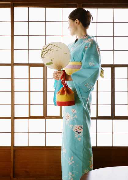 日本和服美女图片 75(点击浏览下一张趣图)