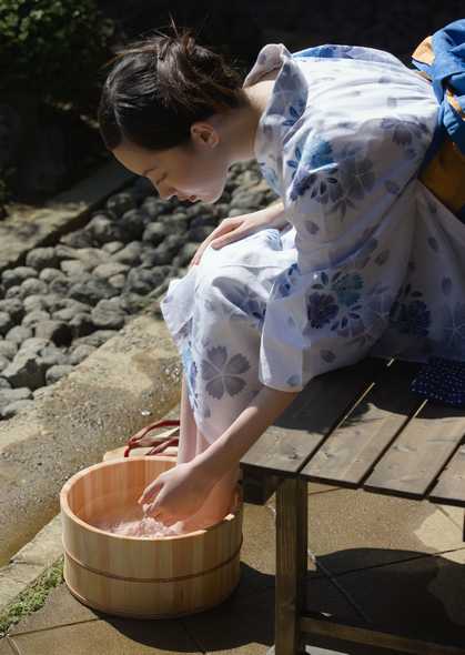 日本和服美女图片 28(点击浏览下一张趣图)