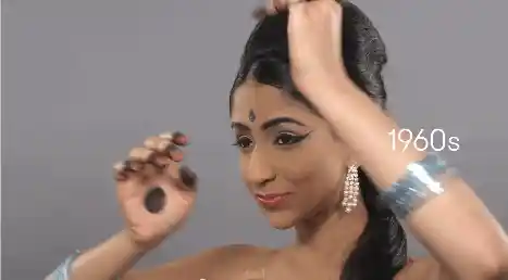 印度美女跳舞高清动态图(点击浏览下一张趣图)