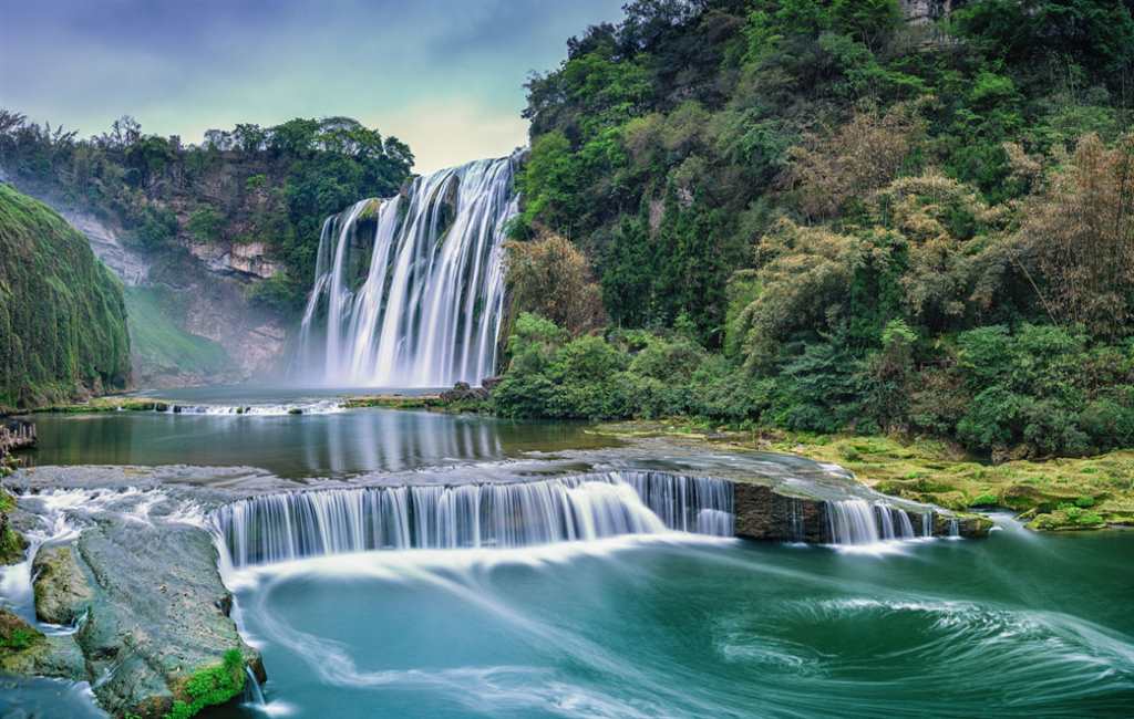 黄果树瀑布:中国最美的瀑布之一(点击浏览下一张趣图)