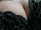 色你妹gif动态图片：性感的黑丝蕾丝性感胸罩美胸，不看你后悔