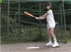 性感日本内衣美女打棒球动态图片